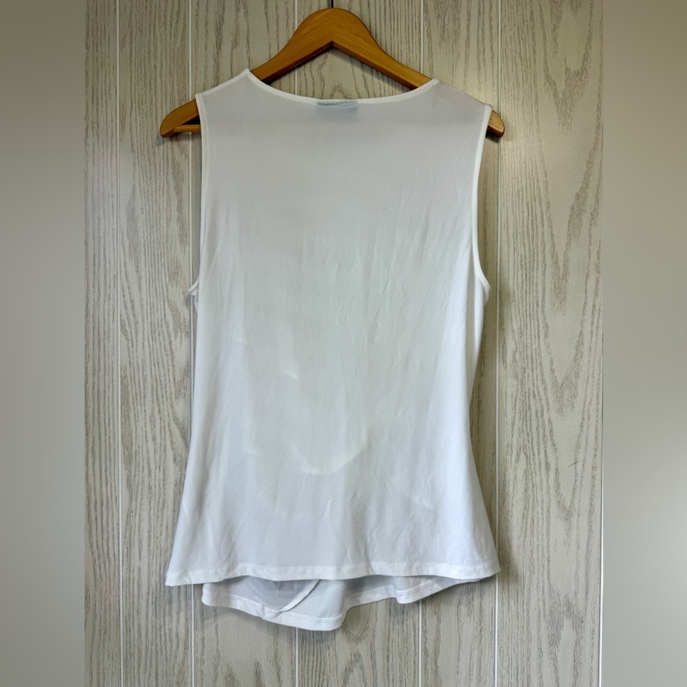 DKNY White Criss-Cross Front Active Tank Top – Size Large - Picture 7 of 8